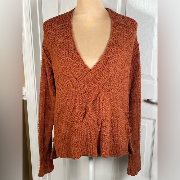 Free People Coco V-Neck Sweater in Terracotta‎ Small - Picture 8 of 11